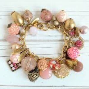 Lenora Dame handmade peony pink chunky charm bauble bracelet New